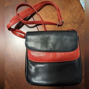 Vera Pelle leather crossbody purse
